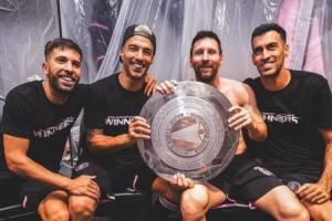 36岁阿尔巴+37岁布斯克茨退役，“U40四人组”还剩38岁苏牙和梅西